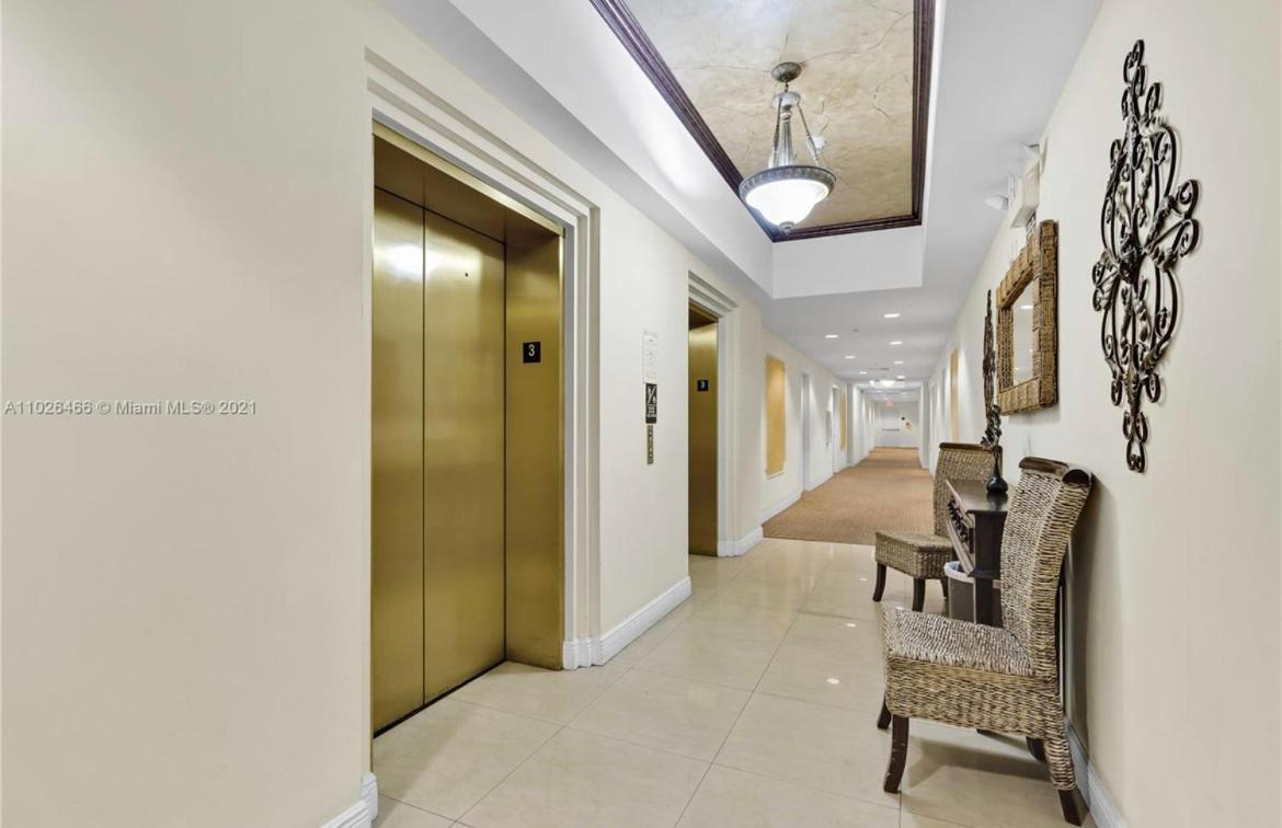 Private Bedroom In Miami - Coral Gables 601 외부 사진