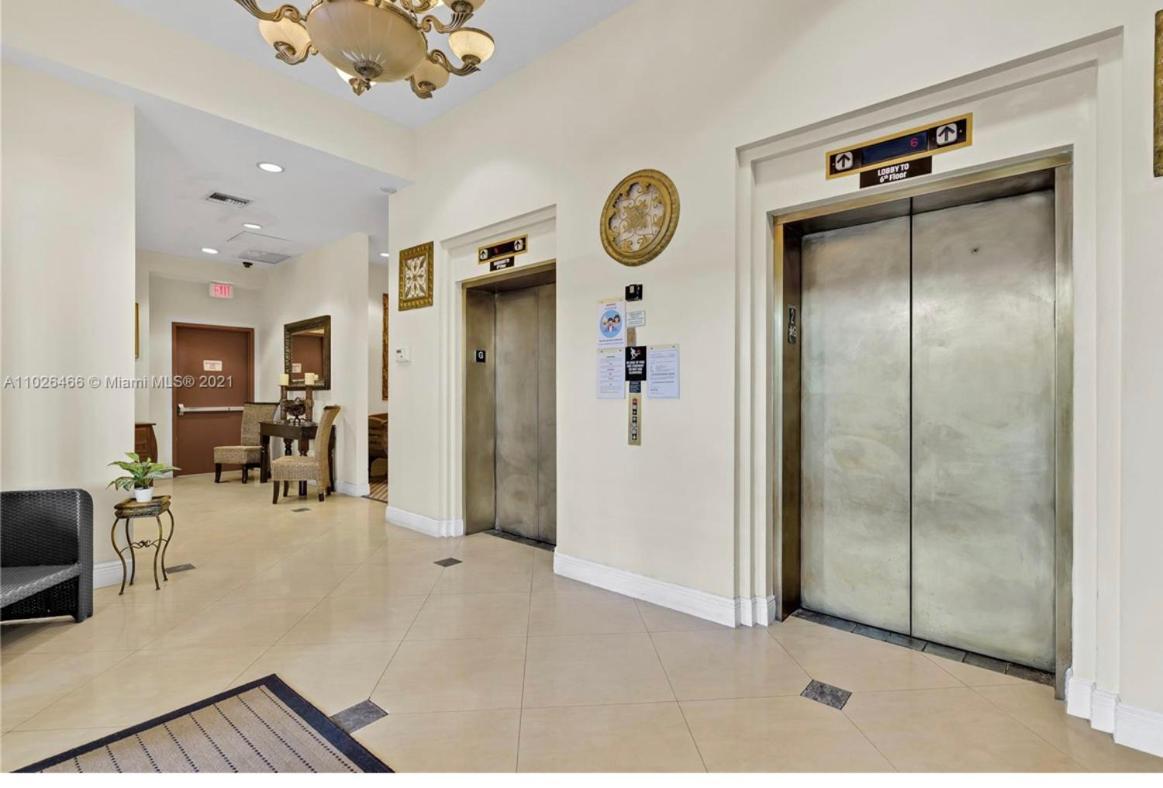 Private Bedroom In Miami - Coral Gables 601 외부 사진