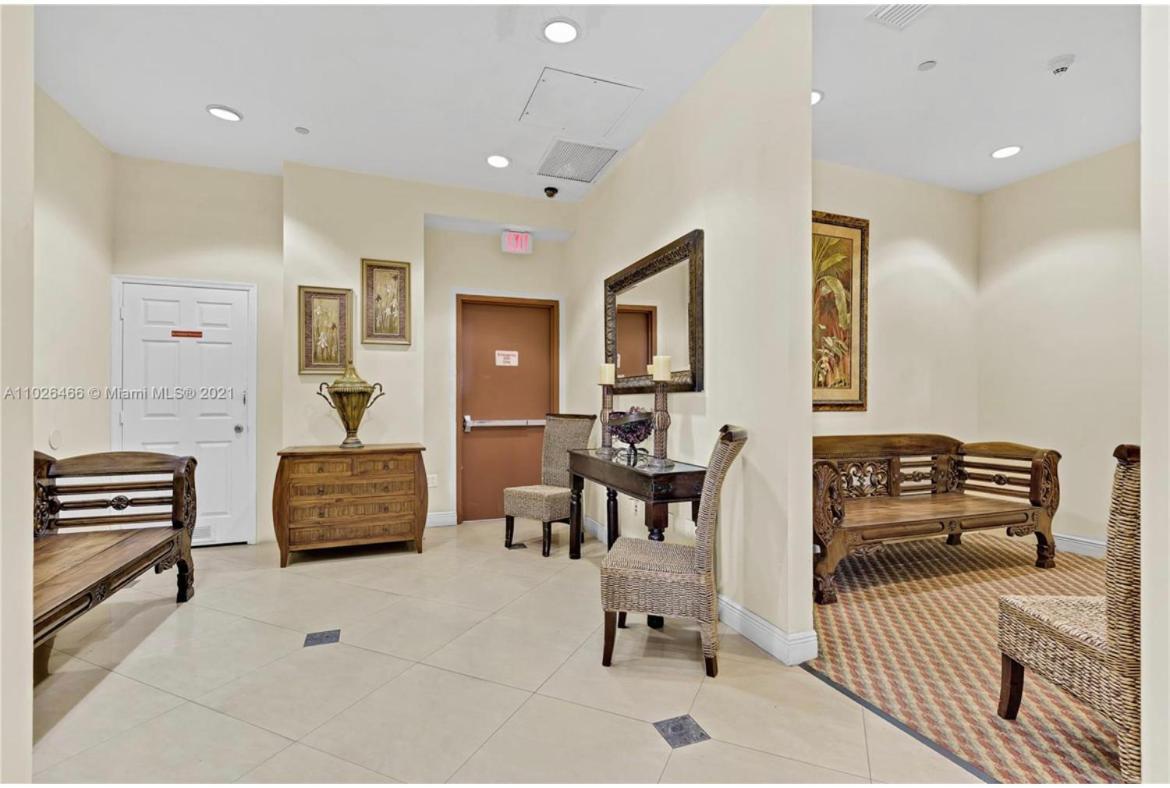 Private Bedroom In Miami - Coral Gables 601 외부 사진